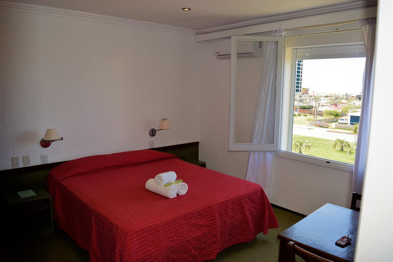 Hotel Cabo Santa Maria La Paloma Esterno foto
